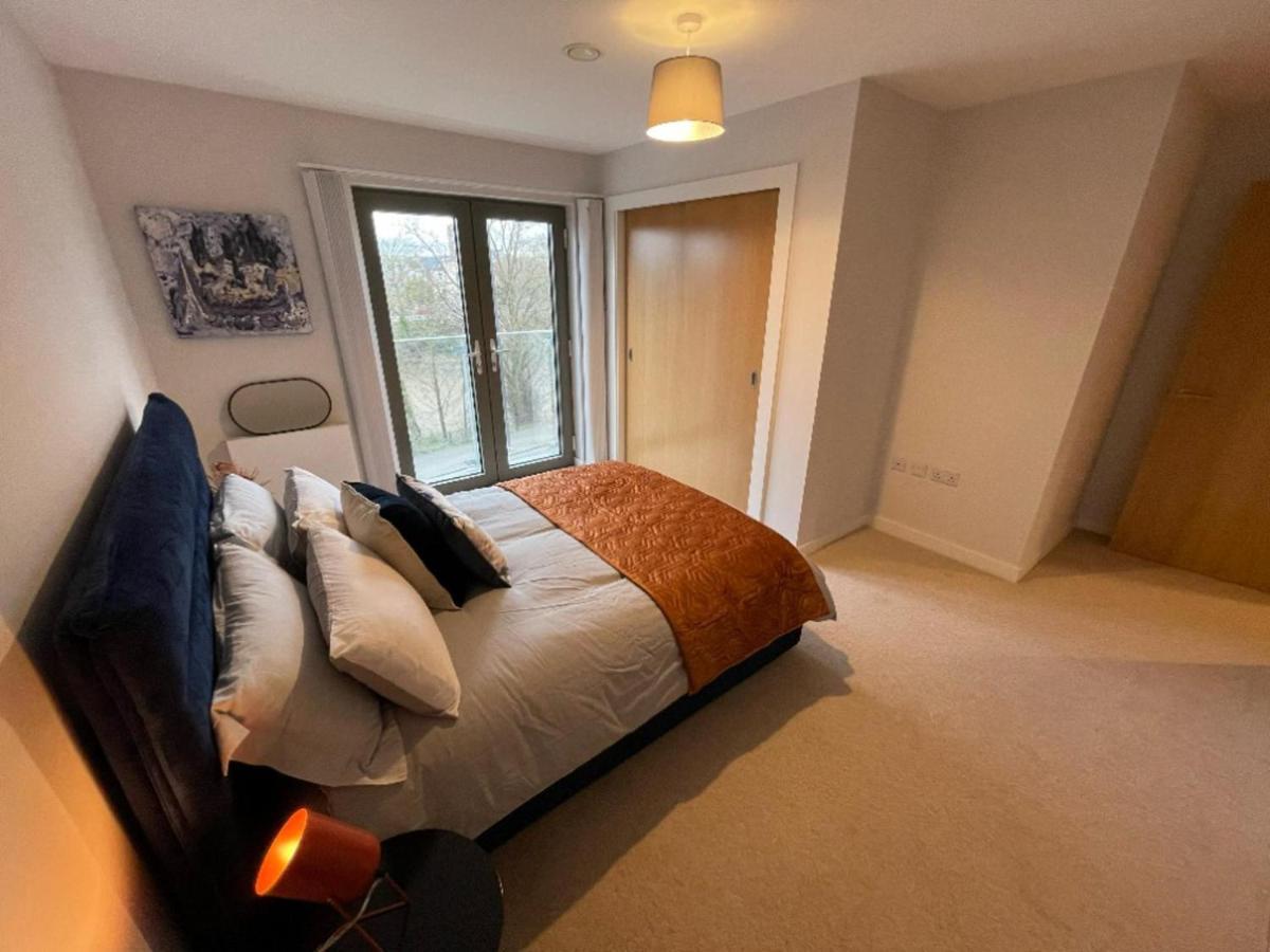 Stunning 2-Bed Apartment In Bristol With Parking Kültér fotó